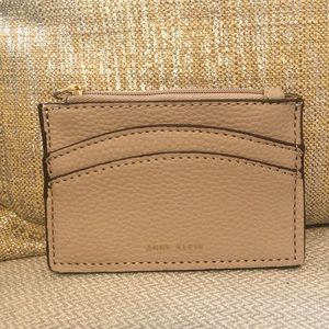 NWOT Anne Klein Cardholder